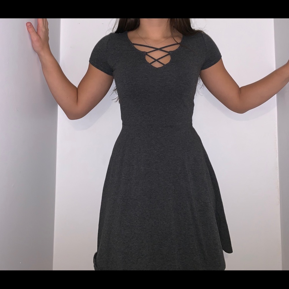 grey dress